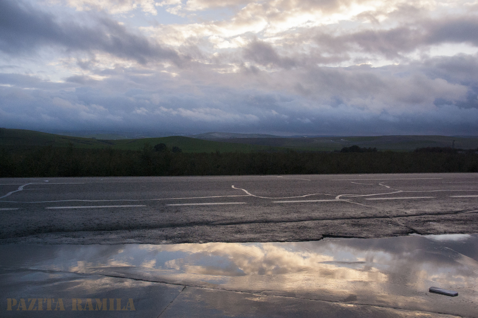 Reflejo del cielo despidiendo el dia