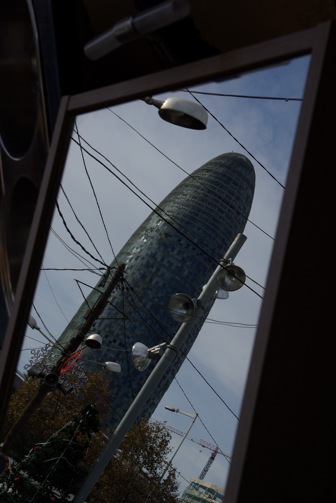 Reflejo Torre Agbar