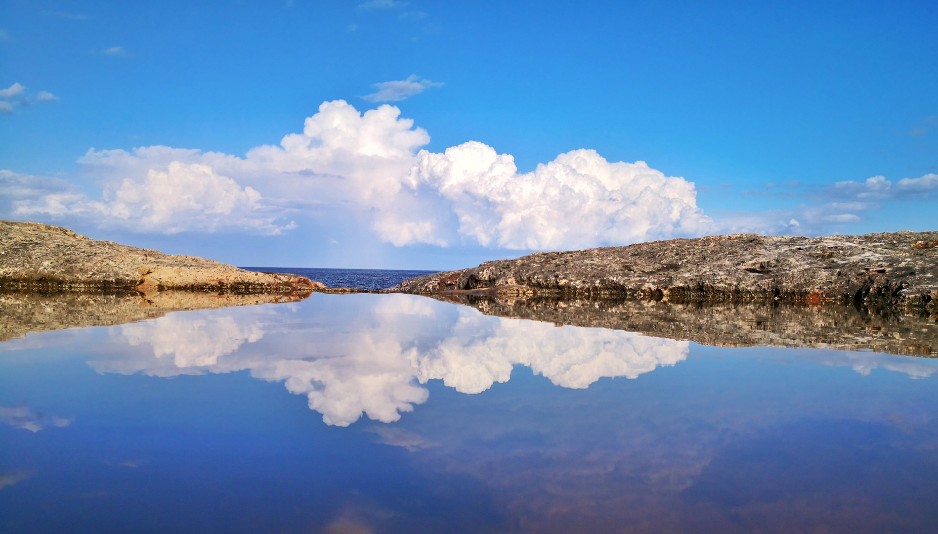 Reflejos despues de la tormenta