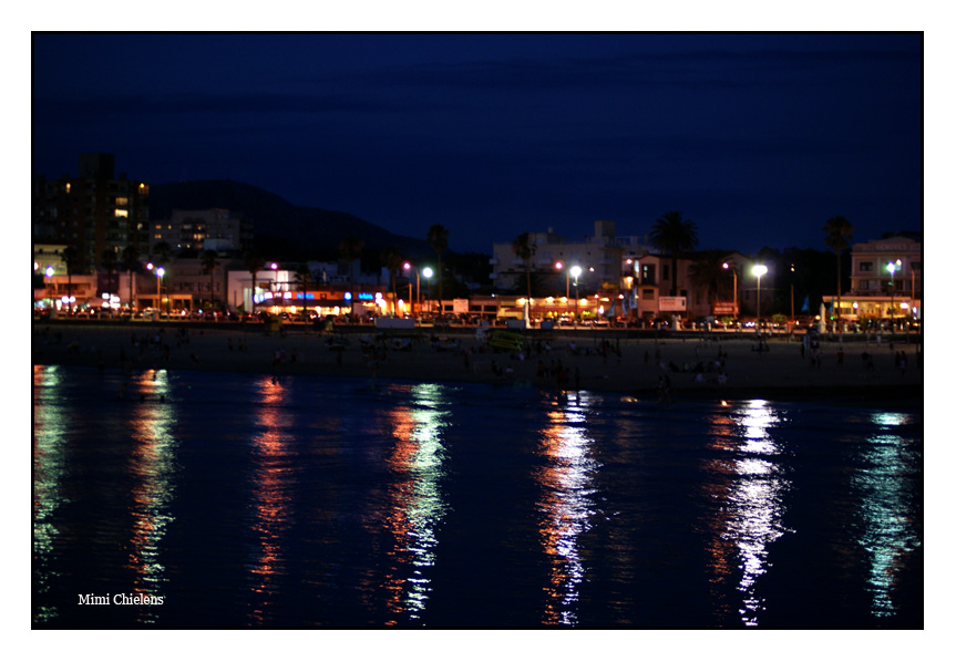 Reflejos en la playa