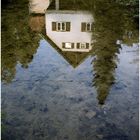 REFLEJOS SOBRE EL RIO KORANA