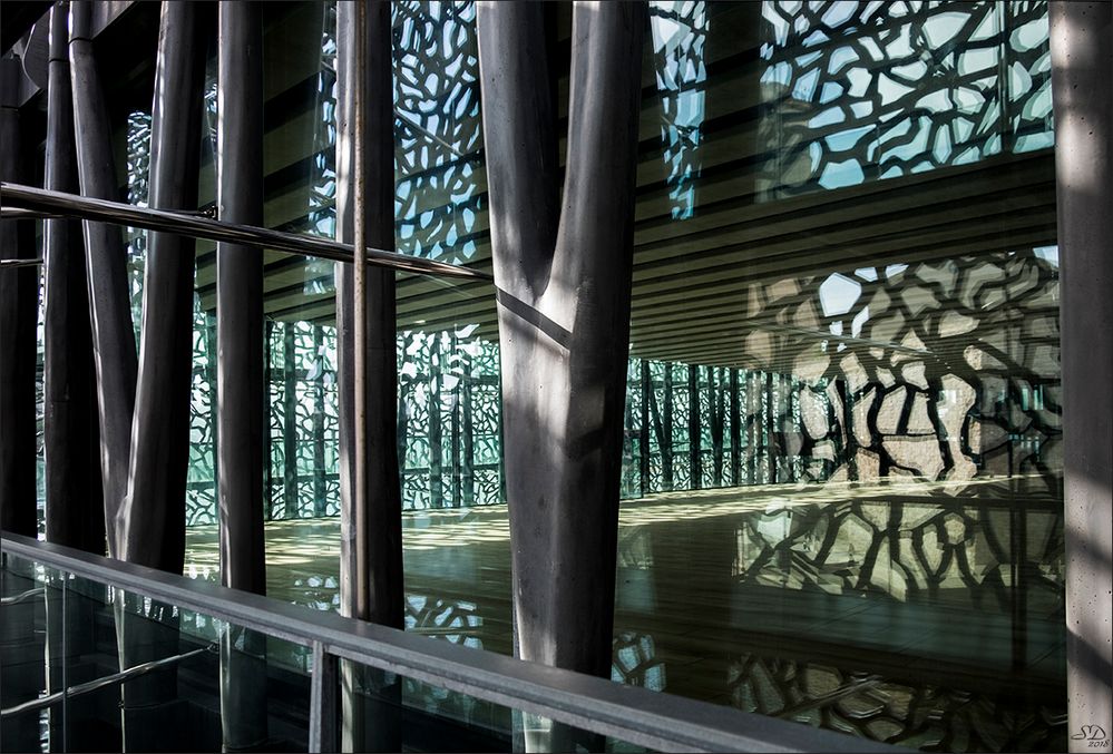 Reflets au Mucem