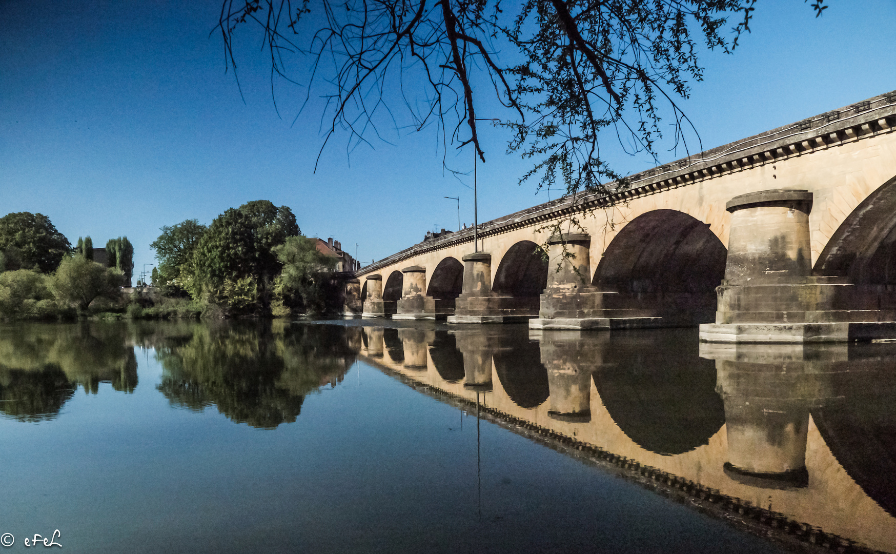 reflets dans la Moselle