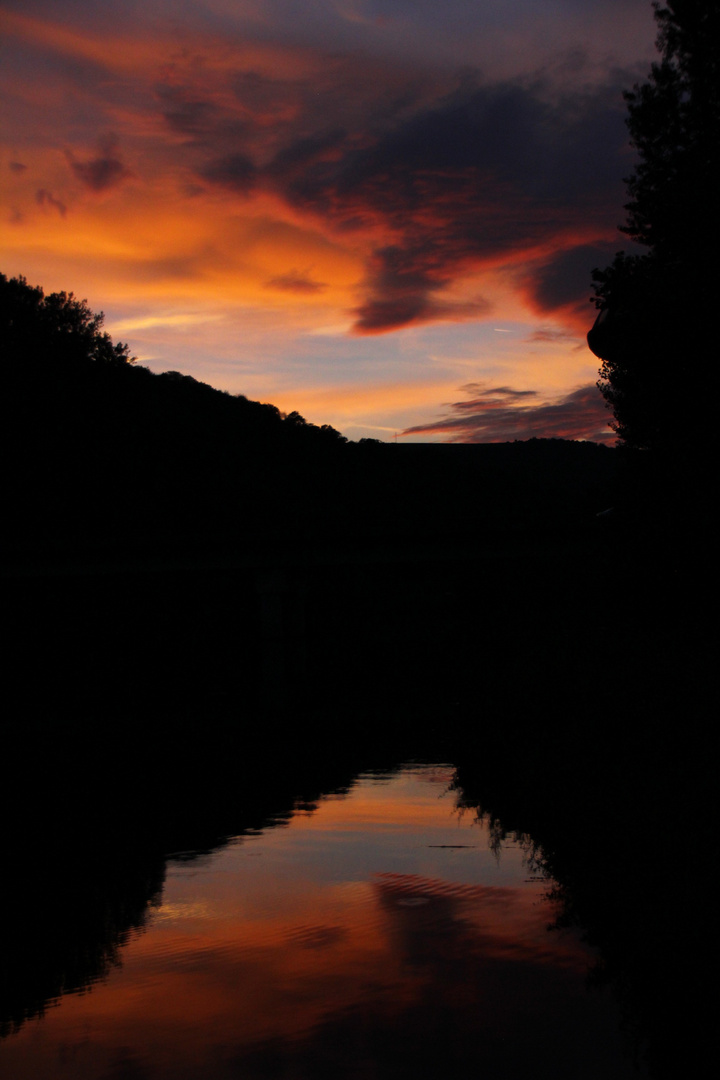 Reflets de noirs et de couleurs