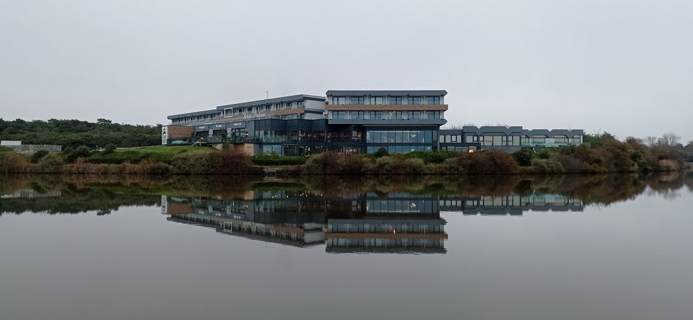 Reflets sur le lac