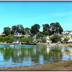 REFLETS SUR LE PORT .