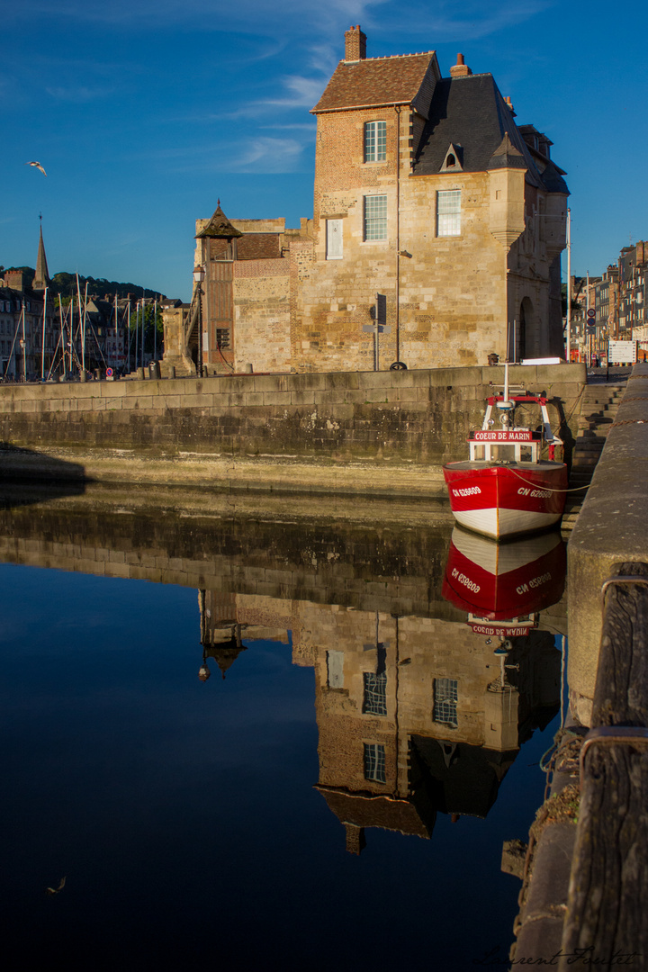 Reflexion à Honfleur