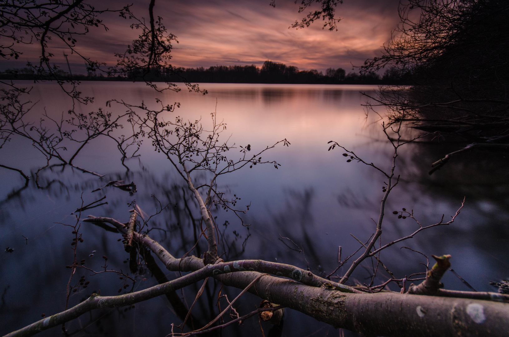 Reflexion im Sonnenuntergang