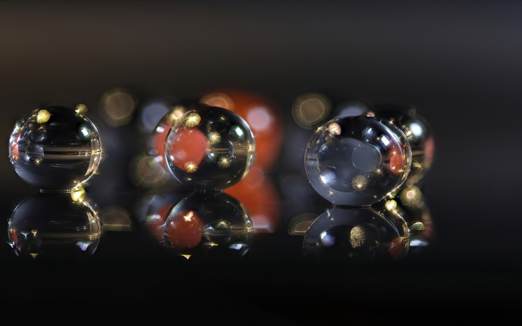 Reflexionen Foto & Bild | nah- & makro, experimente, techniken Bilder ...