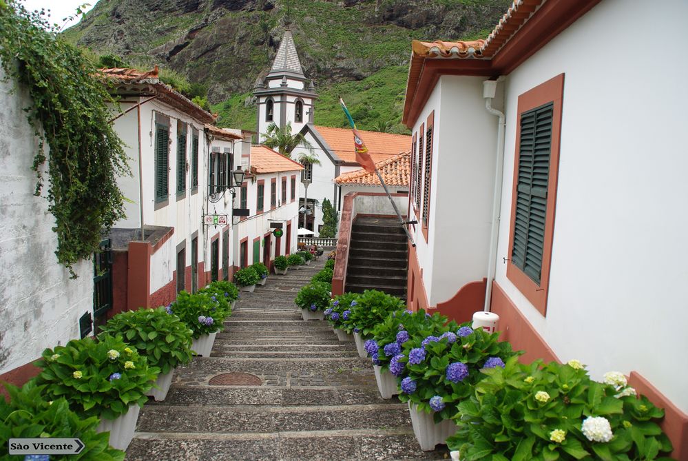 Regard sur ..... le village de Sao Vicente !