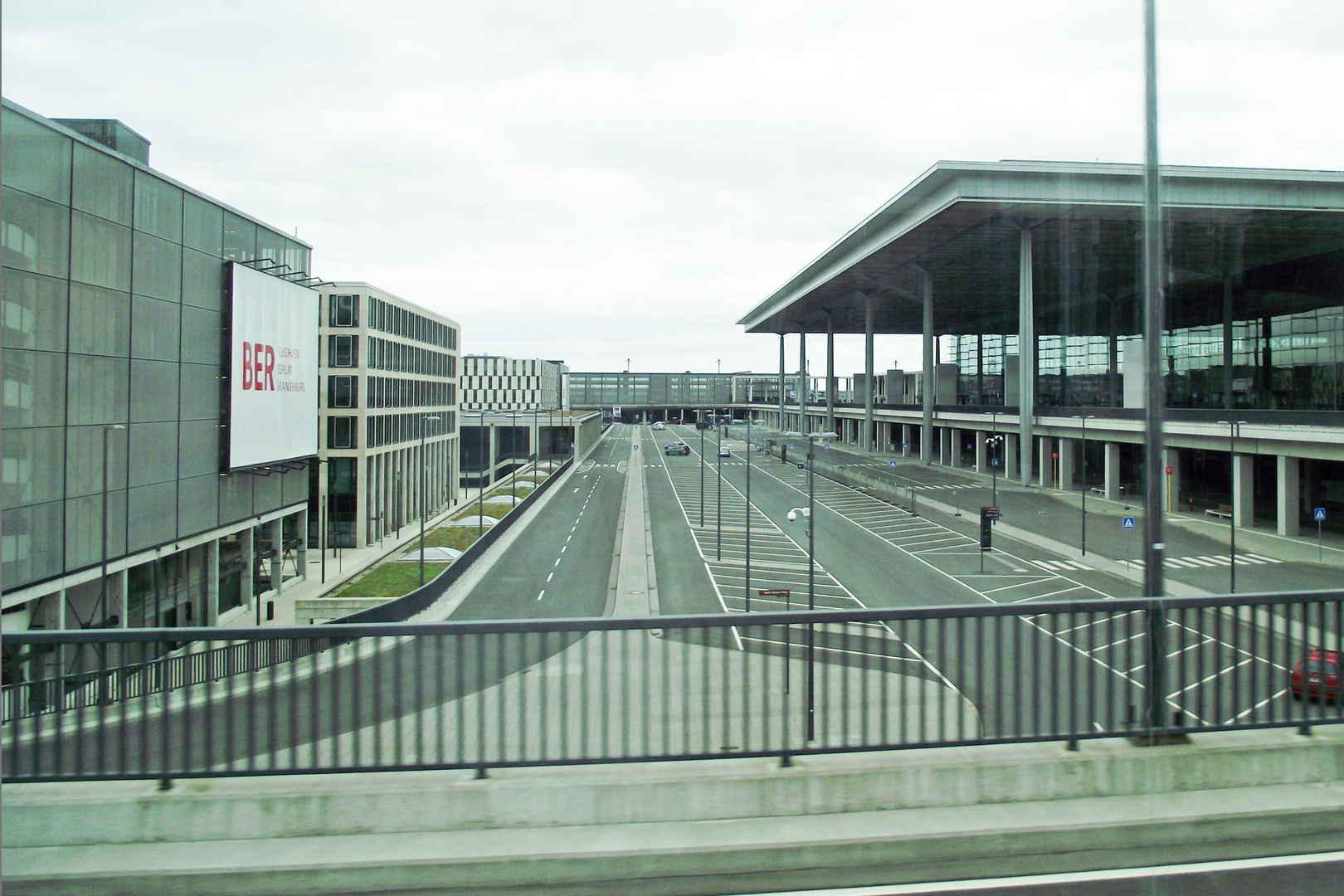 Rege Betriebsamkeit auf dem Fluchhafen