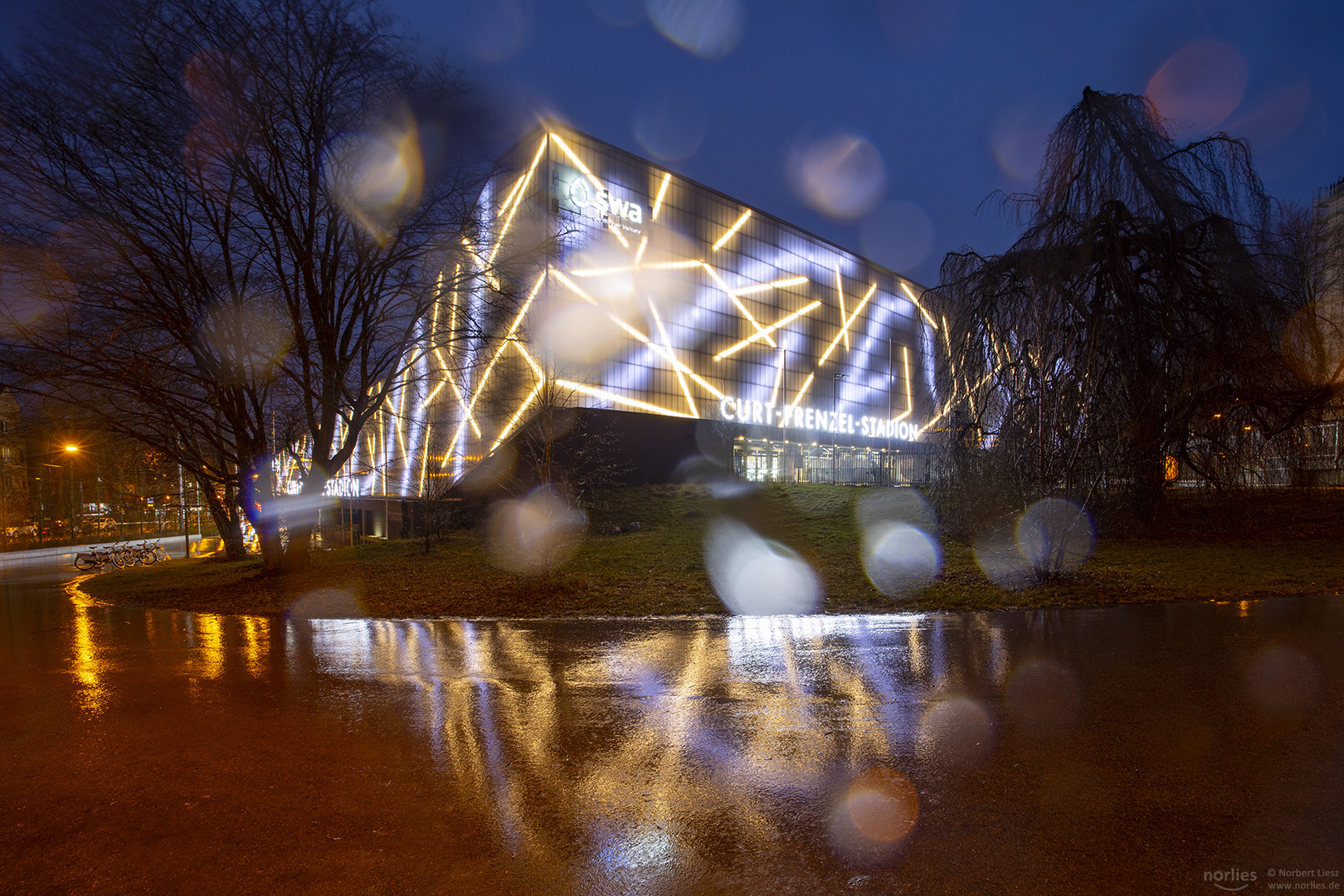 Regen am Curt-Frenzel-Stadion