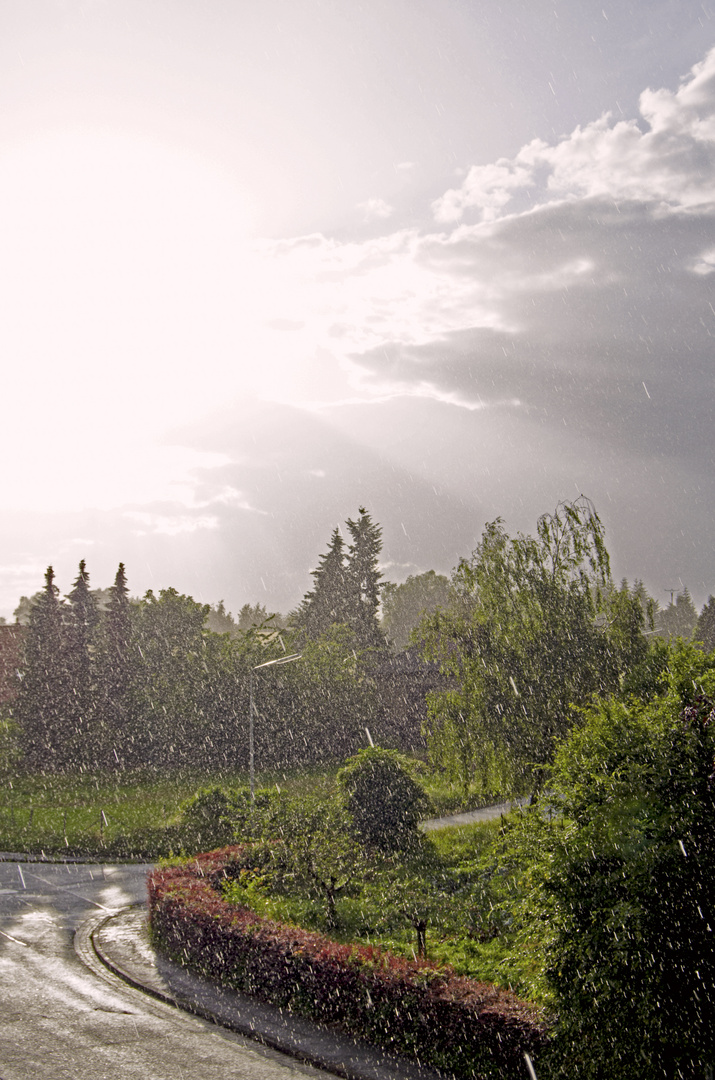 Regen bei Sonnenschein