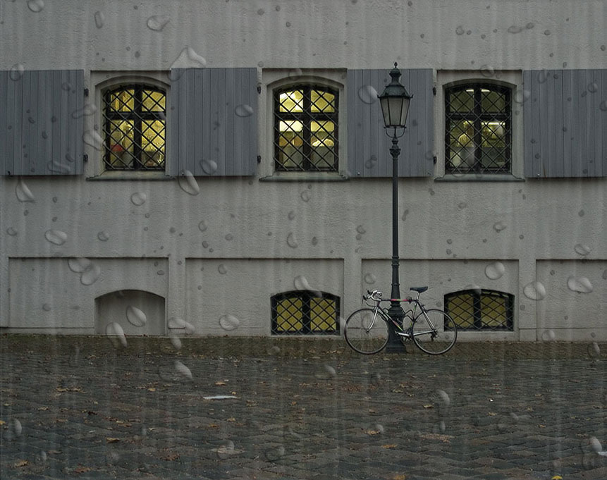 Regen im Alten Hof