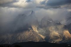 Regen im Bergmassiv