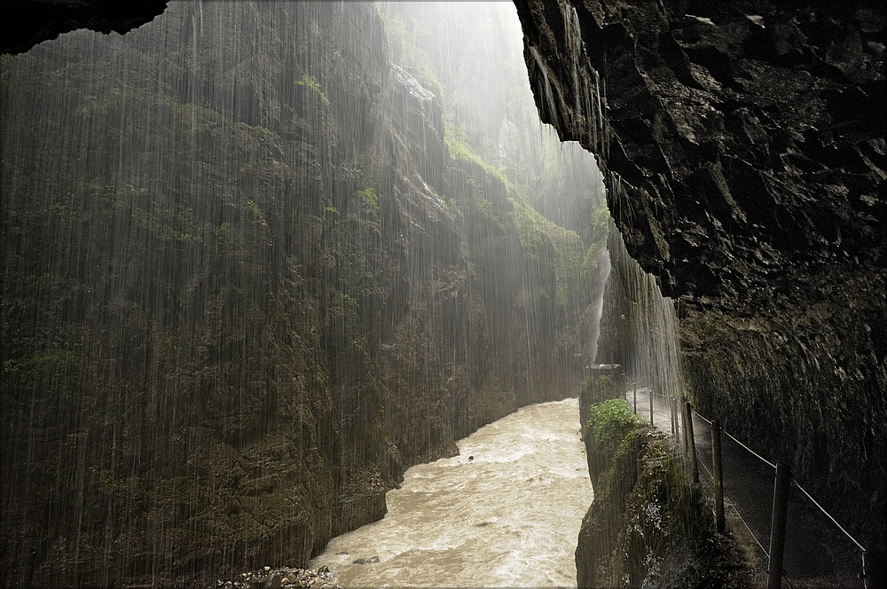 regen in der partnachklamm