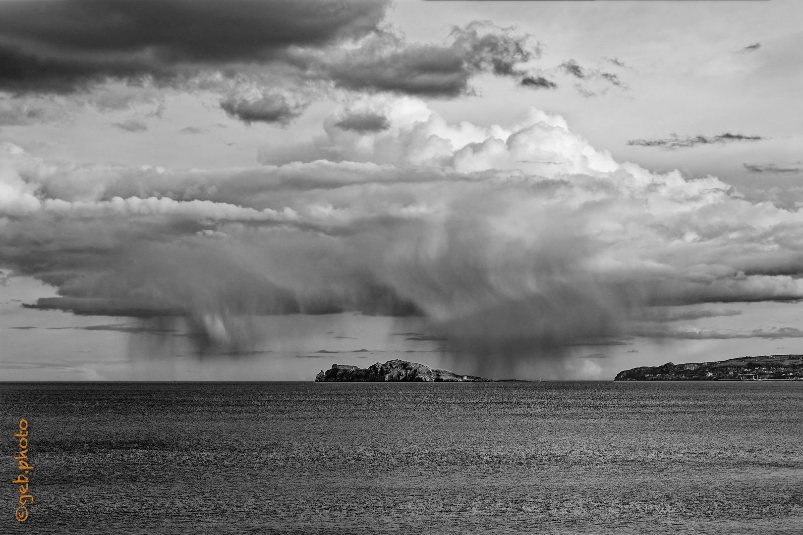 Regen über der Irischen See