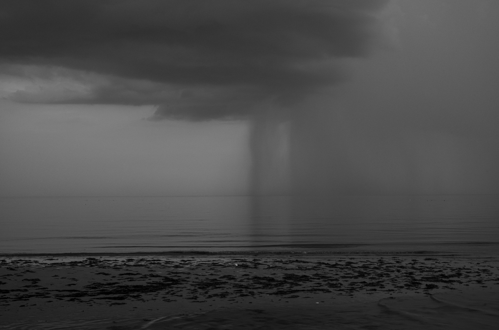 Regen über der Nordsee