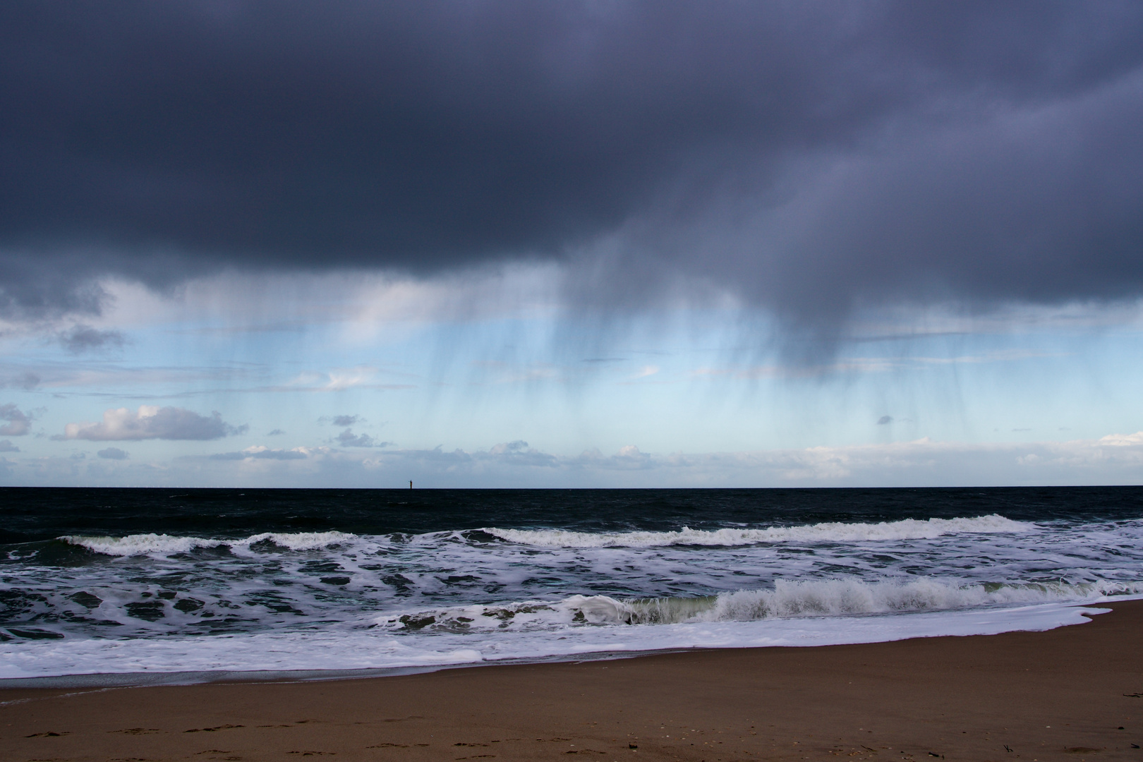 Regen über der Nordsee