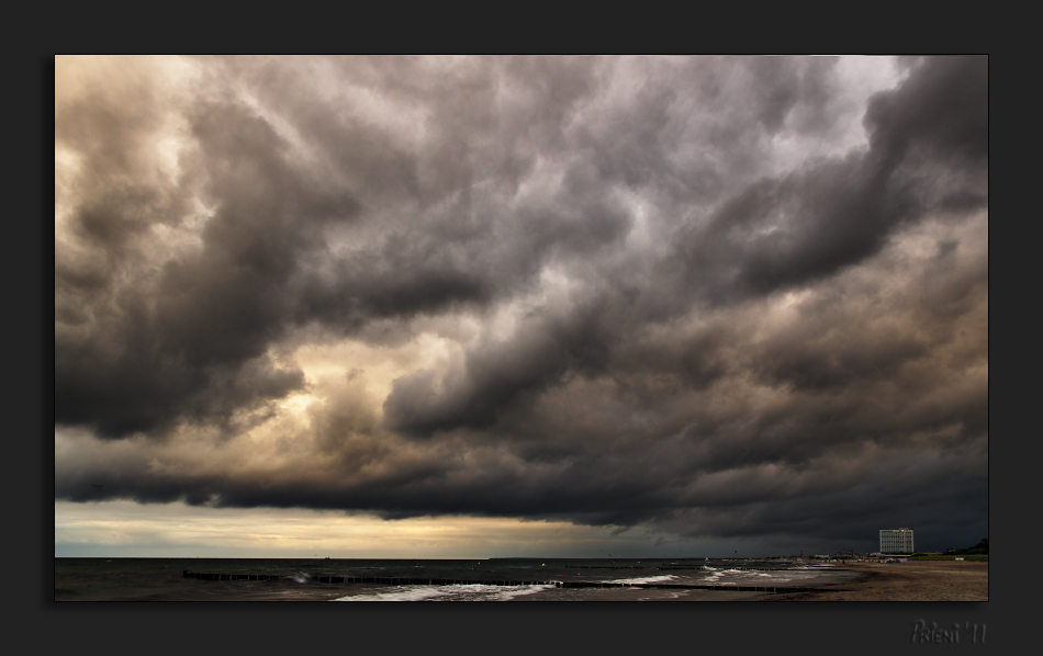 Regen über Warnemünde