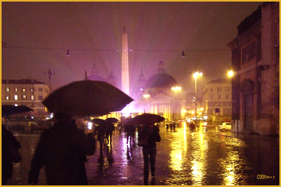 Regen und Farben - Piazza del Popolo, Rom