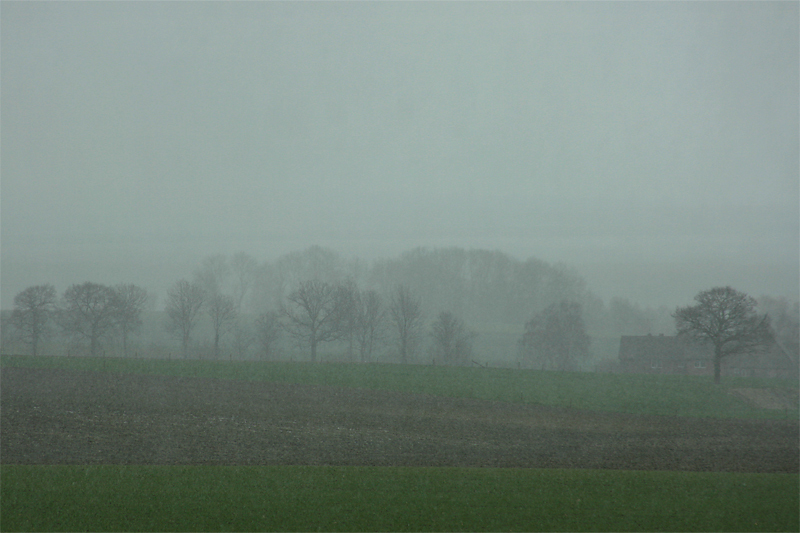 Regen war nicht gemeldet, dafür gab´s Hagel