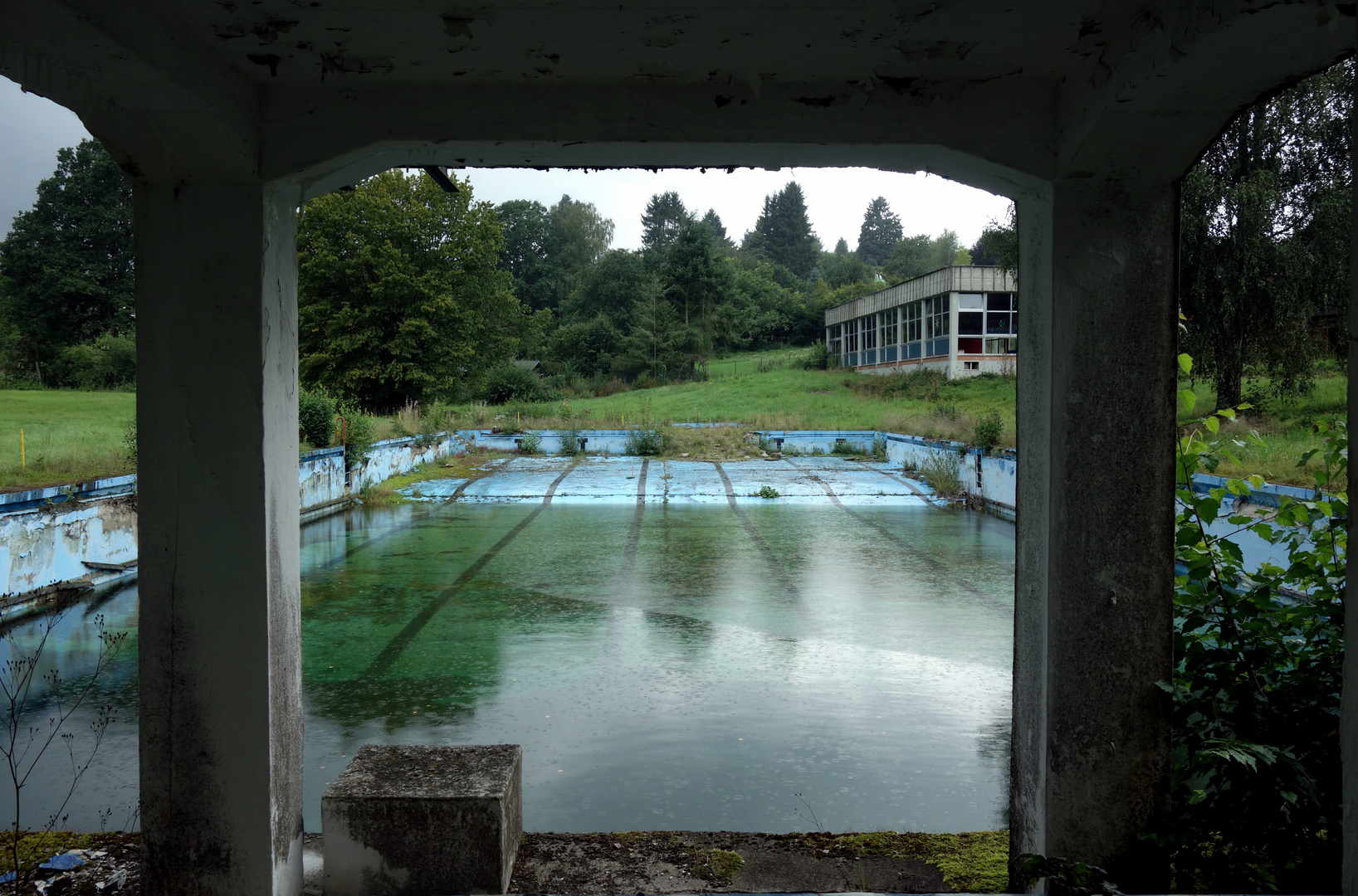 Regenauffangbecken