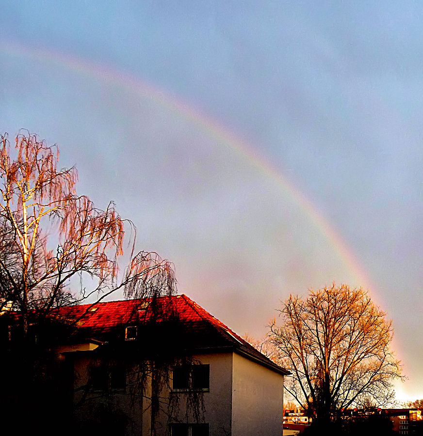 Regenbogen am Abend