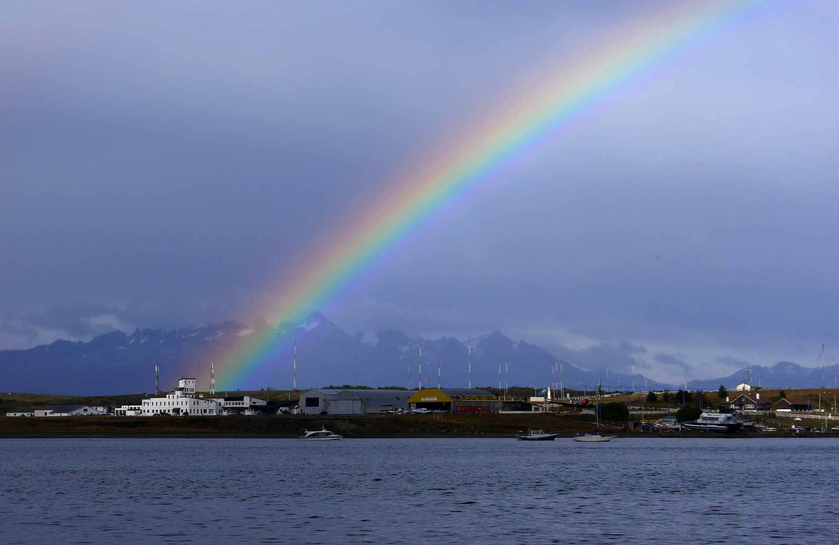 Regenbogen am Ende der Welt