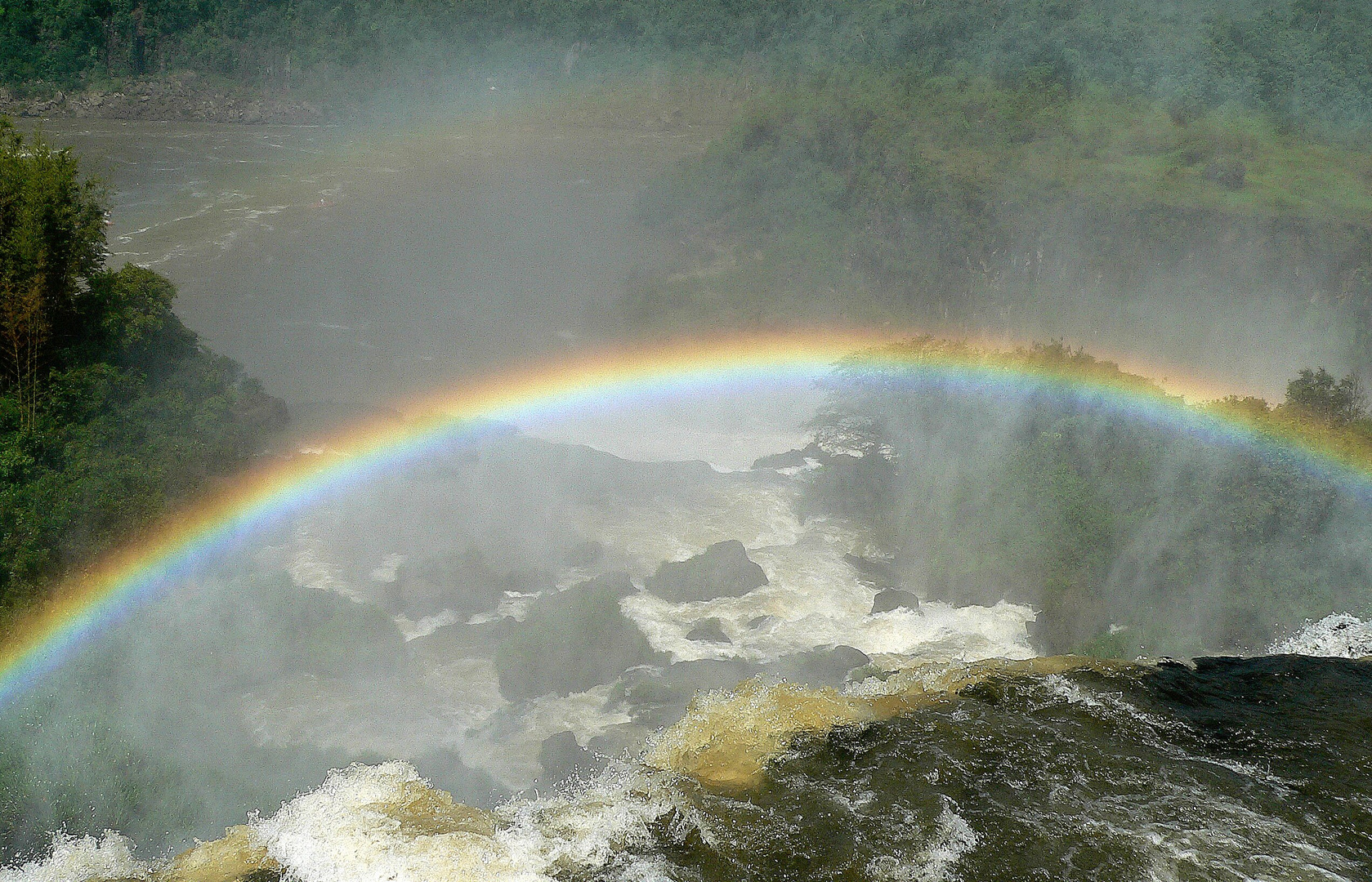 Regenbogen am grossen Wasser Iguazú