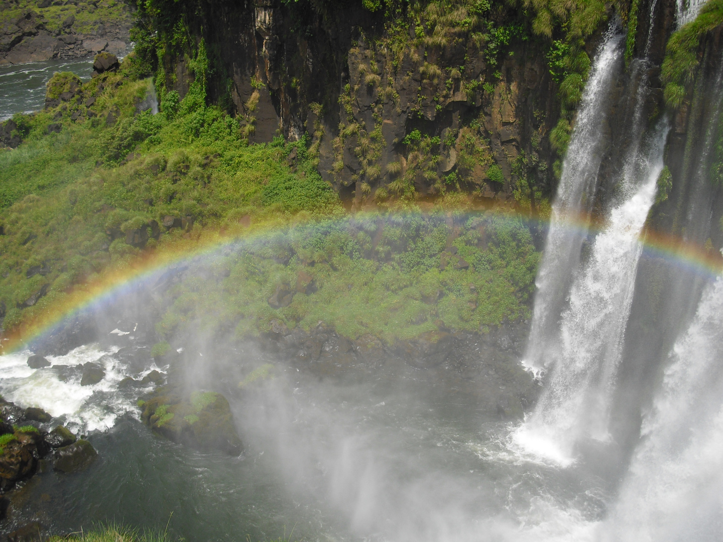 Regenbogen am Iguazu... hier nix besonderes....