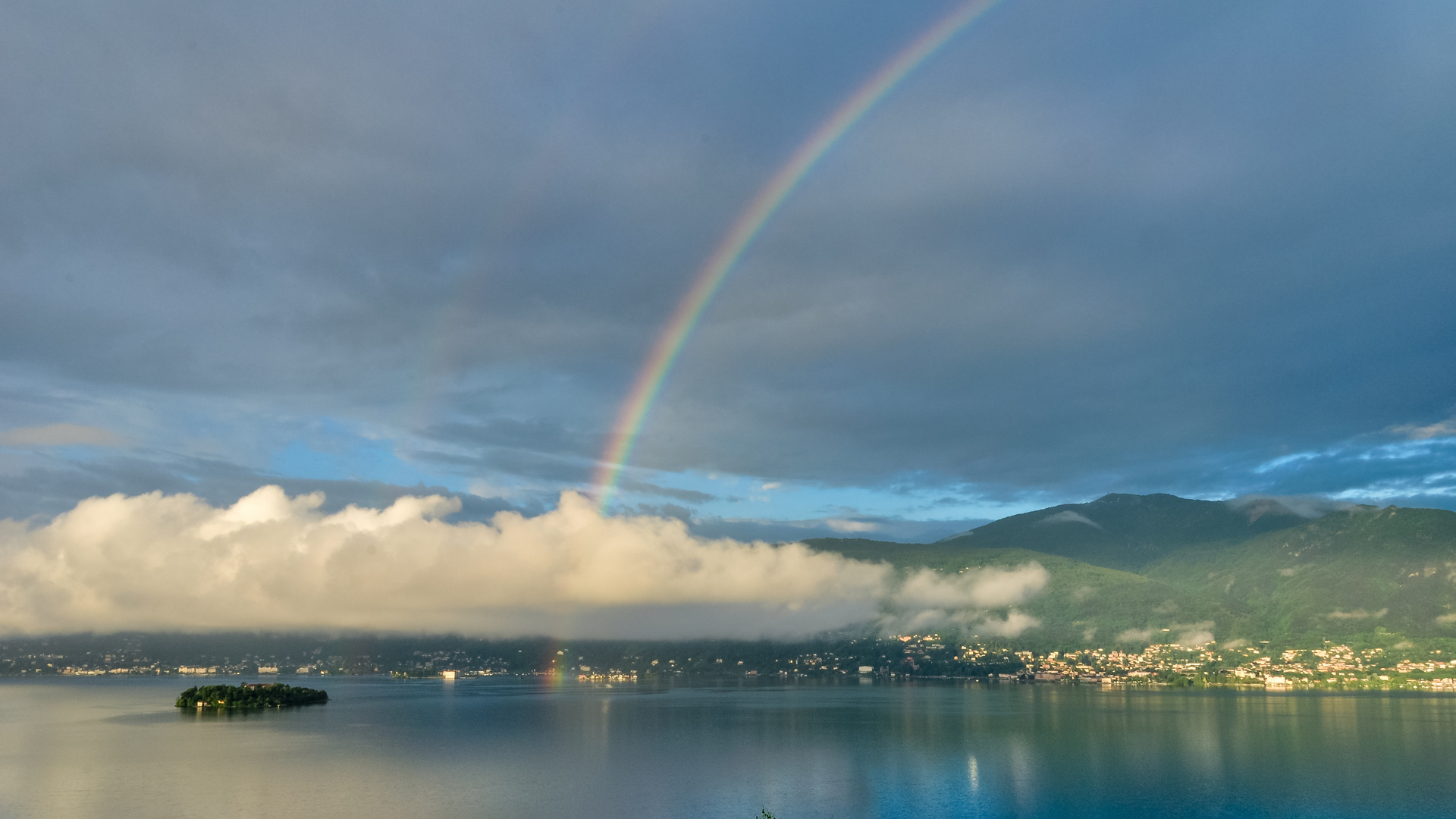 Regenbogen am Lago Maggiore