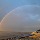 Regenbogen am Meer