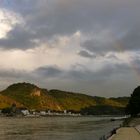 Regenbogen  am  Rhein