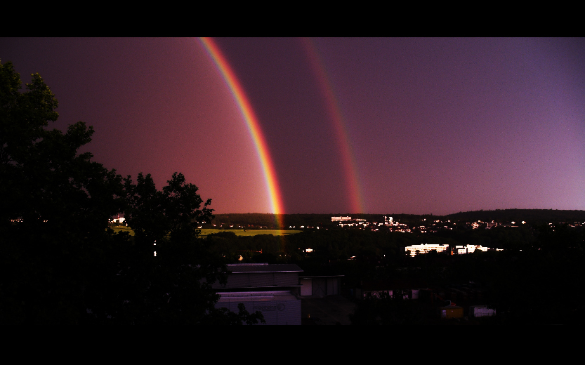 Regenbogen am Tage