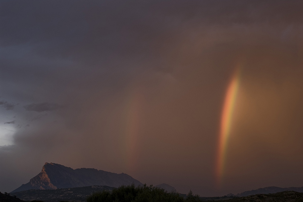 Regenbogen am Tavolara