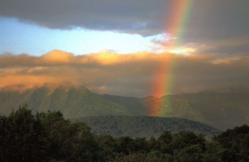 Regenbogen auf Kamtschatka