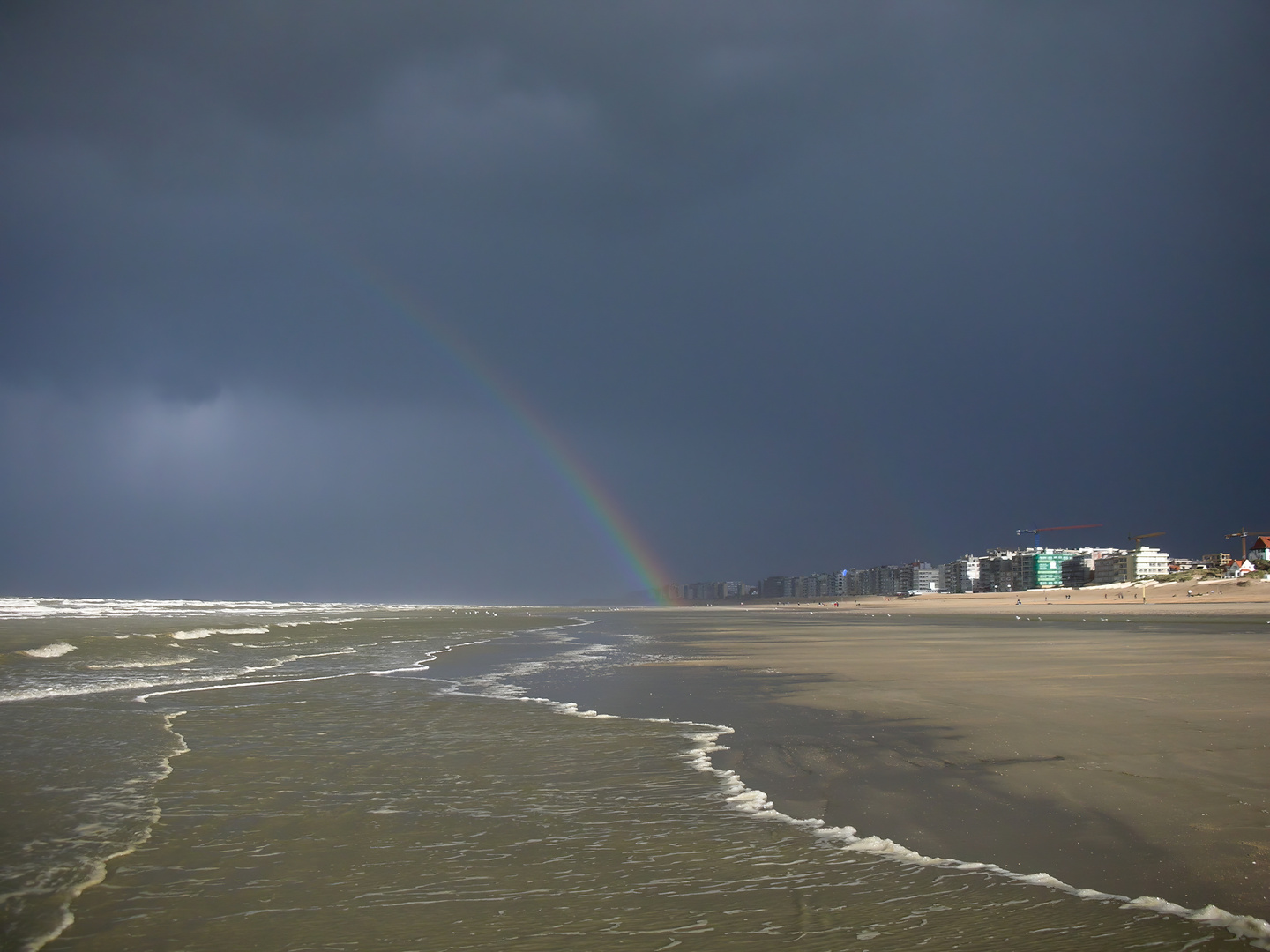 Regenbogen bei Sint-Idesbald