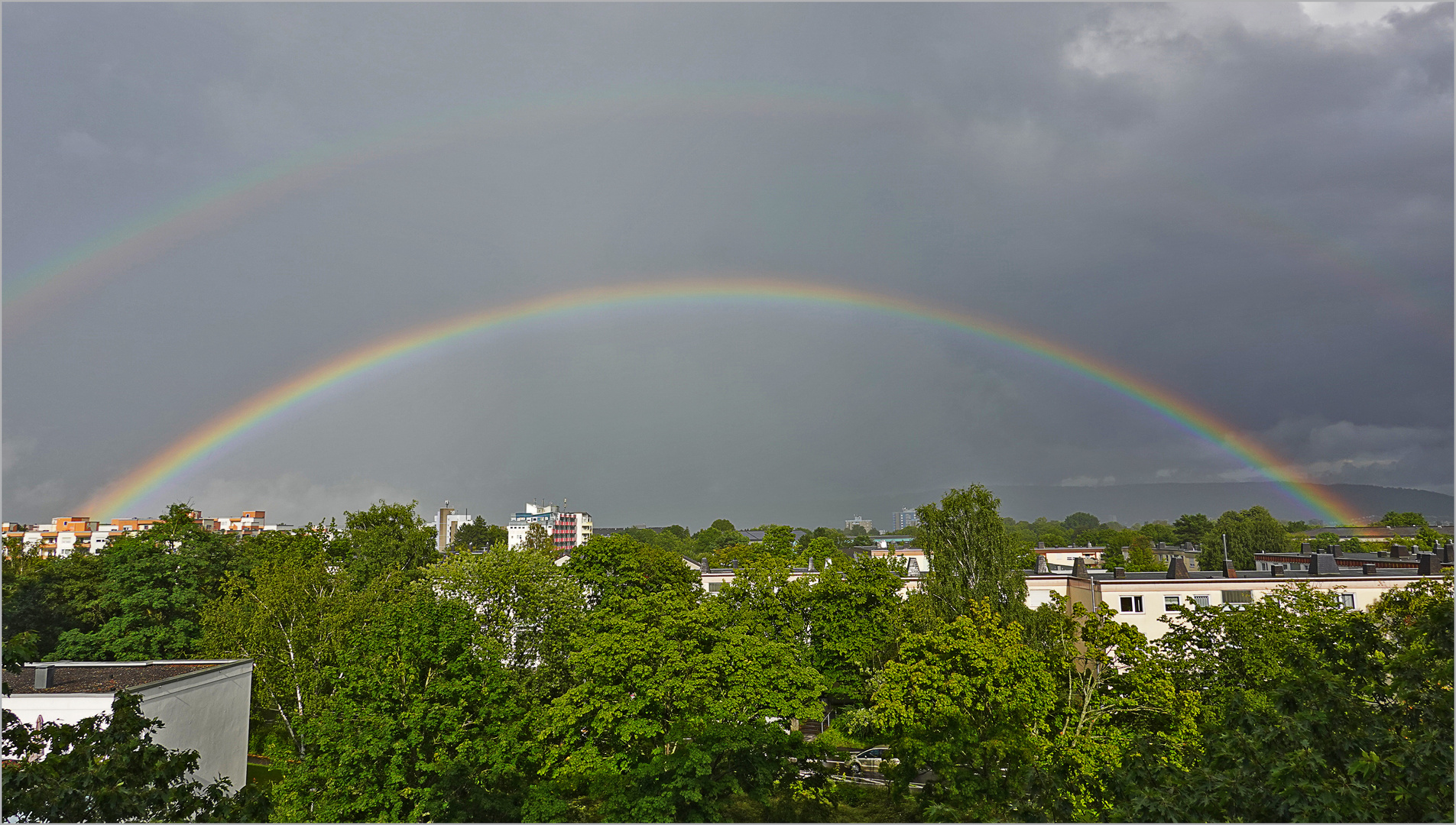 Regenbogen, Blick aus dem Fenster meines Arbeitszimmers