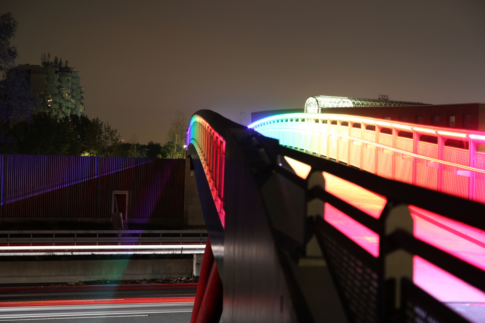 Regenbogen-Brücke