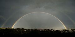 Regenbogen dramatisch