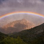 Regenbogen im Tal