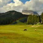 Regenbogen im Vordergrund der 3 Zinnen Südseite