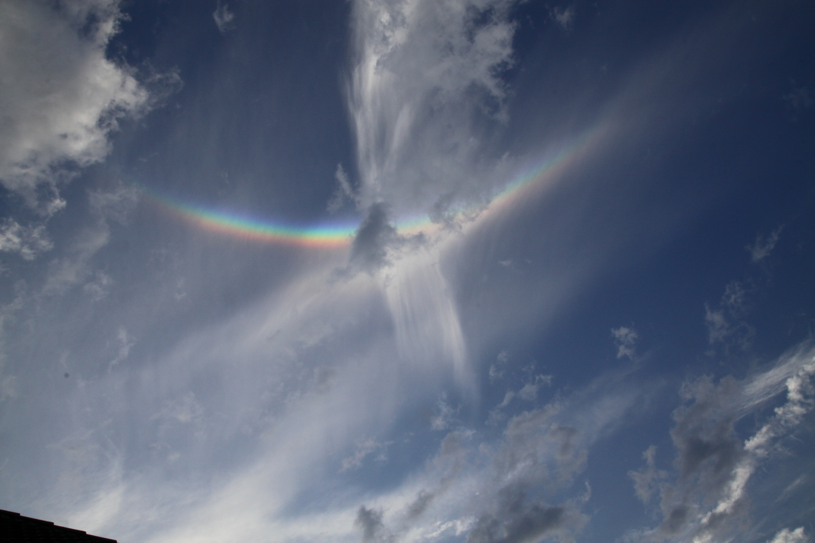 Regenbogen in den Wolken