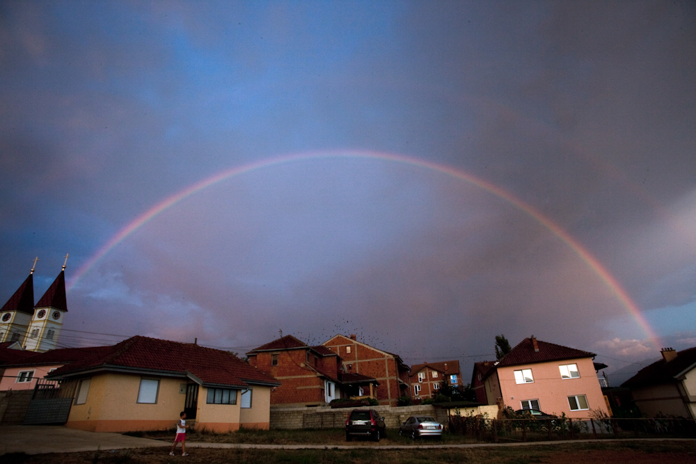 Regenbogen in Gjakovë (Djakovica) Kosovo