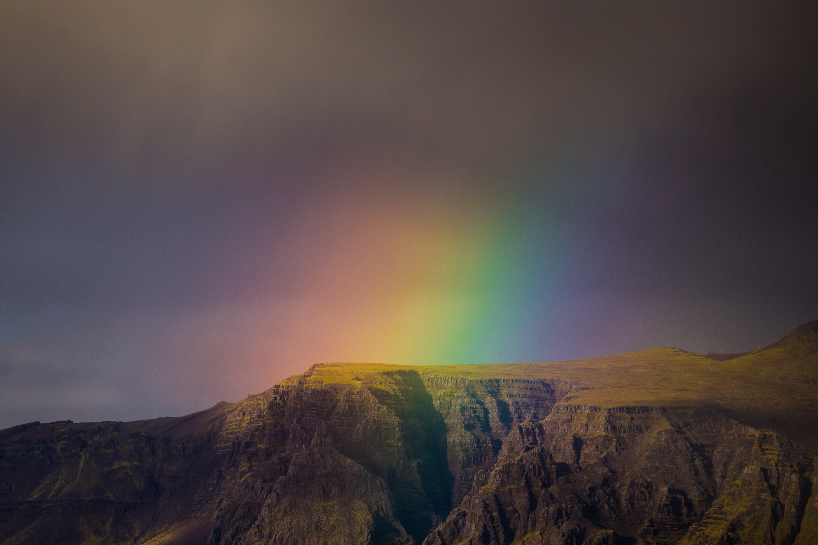 Regenbogen in Reykjavik