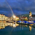 Regenbogen mit Lichtblitz