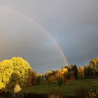 Regenbogen nach herbstlichem Unwetter