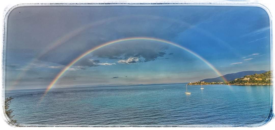 Regenbogen Torre delle Stelle - Sardinien