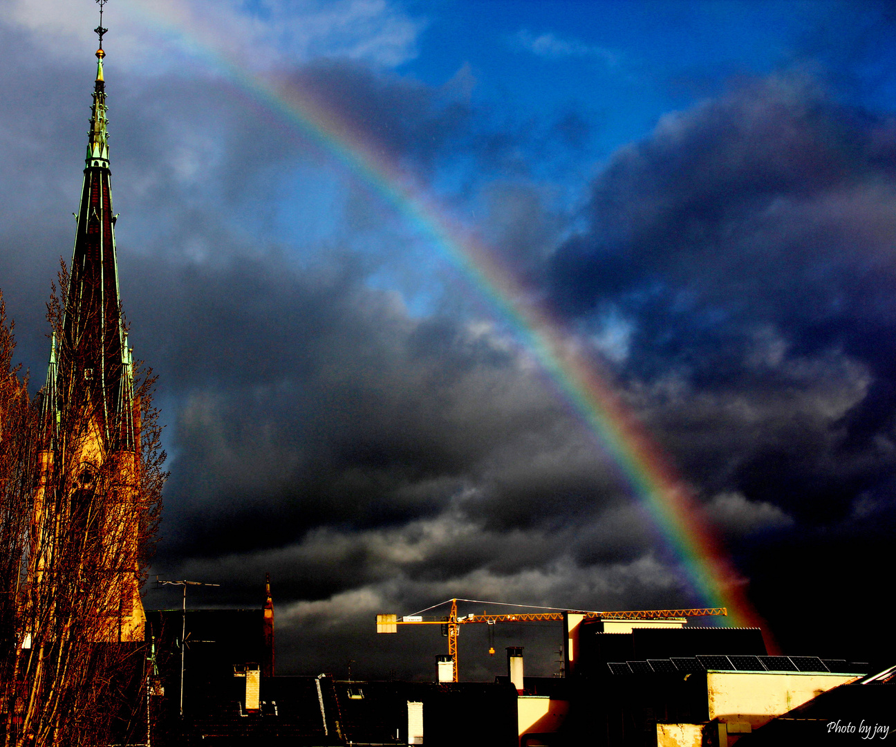 Regenbogen über Basel